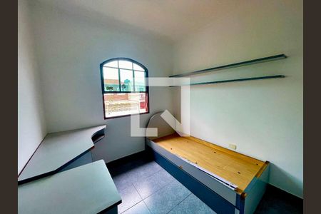 Quarto 2 de casa à venda com 5 quartos, 300m² em Jardim Rosa de Franca, Guarulhos