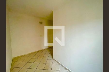 Quarto 1 de casa à venda com 5 quartos, 300m² em Jardim Rosa de Franca, Guarulhos