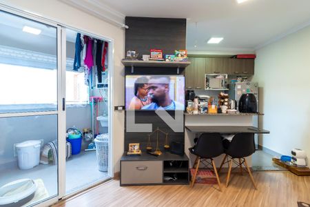 Sala de apartamento à venda com 2 quartos, 47m² em Vila Bela Vista (zona Norte), São Paulo