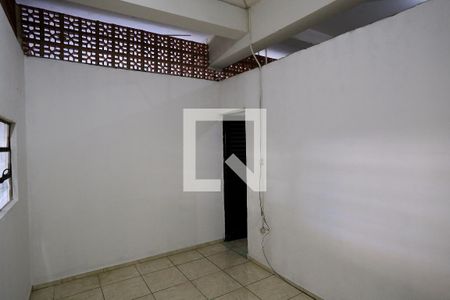 Quarto de kitnet/studio para alugar com 1 quarto, 50m² em Floresta, Belo Horizonte
