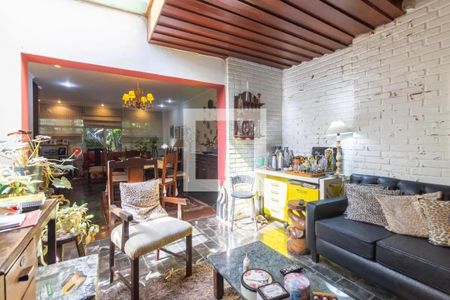 Casa à venda com 3 quartos, 150m² em Sumarezinho, São Paulo