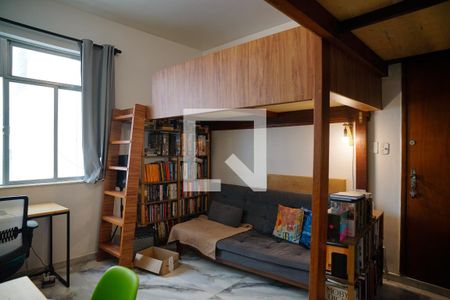 Sala/Quarto de kitnet/studio para alugar com 1 quarto, 33m² em Centro, Niterói