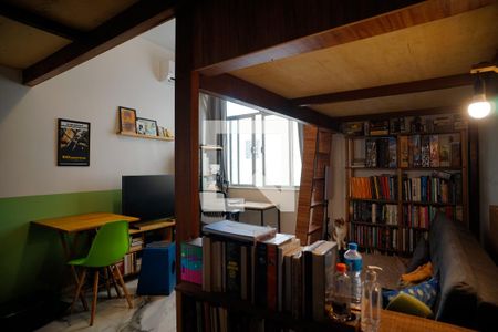 Sala/Quarto de kitnet/studio para alugar com 1 quarto, 33m² em Centro, Niterói