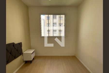 Quarto 1 de apartamento para alugar com 2 quartos, 41m² em Jardim Celeste, São Paulo