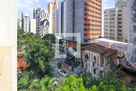 Sala de apartamento à venda com 2 quartos, 147m² em Perdizes, São Paulo