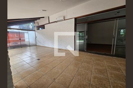 Sala 1 de casa para alugar com 5 quartos, 900m² em Vila Cordeiro, São Paulo