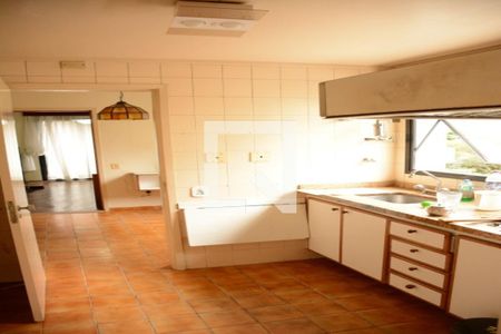 Apartamento para alugar com 4 quartos, 195m² em Higienópolis, São Paulo