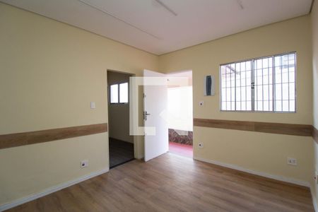 Sala de casa à venda com 2 quartos, 408m² em Vila Palmeiras, São Paulo