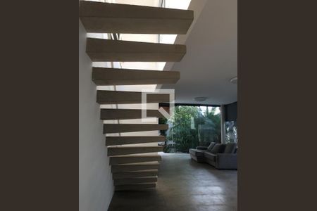 Casa à venda com 4 quartos, 625m² em Campo Belo, São Paulo