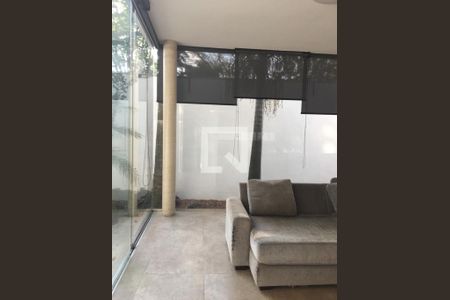 Casa à venda com 4 quartos, 625m² em Campo Belo, São Paulo