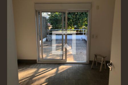 Casa à venda com 4 quartos, 625m² em Campo Belo, São Paulo