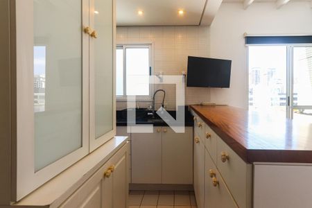 Cozinha de apartamento à venda com 1 quarto, 47m² em Itaim Bibi, São Paulo