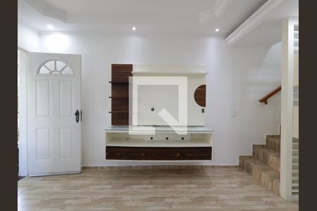 Sala de casa de condomínio para alugar com 2 quartos, 105m² em Rio Pequeno, São Paulo