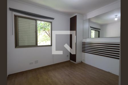Quarto 1 de casa de condomínio para alugar com 2 quartos, 105m² em Rio Pequeno, São Paulo