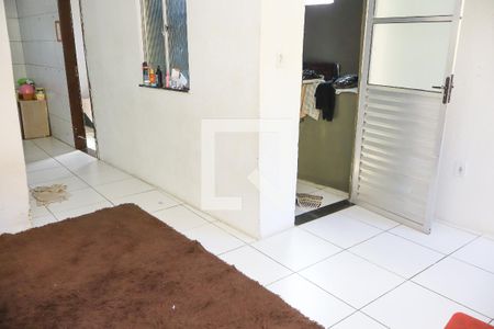 Sala de casa para alugar com 1 quarto, 60m² em Brotas, Salvador