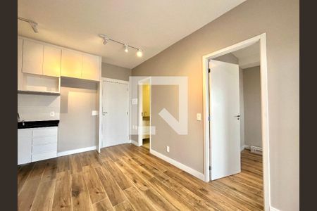 Sala de apartamento para alugar com 2 quartos, 42m² em Vila Guarani (zona Sul), São Paulo