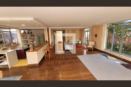 Casa à venda com 5 quartos, 600m² em Jardim Cordeiro, São Paulo