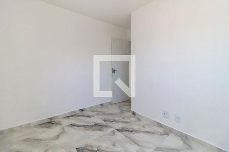 Quarto 1 de apartamento para alugar com 2 quartos, 45m² em Jardim São Luís, São Paulo