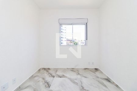 Quarto 1 de apartamento para alugar com 2 quartos, 45m² em Jardim São Luís, São Paulo