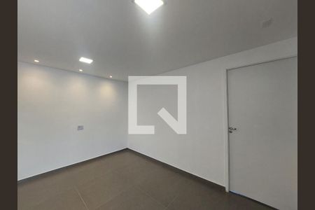 Sala de kitnet/studio para alugar com 1 quarto, 42m² em Jardim Primavera, São Paulo
