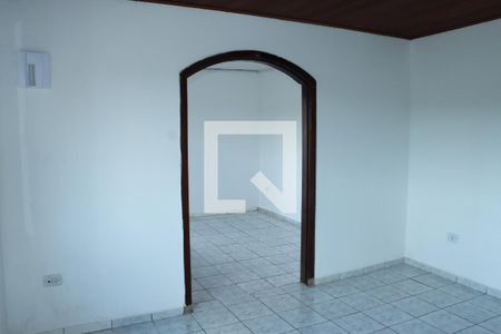 Casa para alugar com 2 quartos, 85m² em Parque Isaac Pires, Cotia