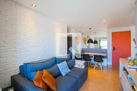 Sala de apartamento à venda com 2 quartos, 64m² em Campestre, Santo André