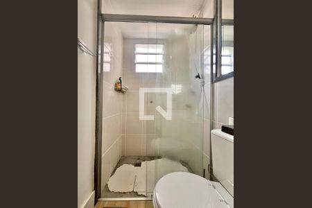 Banheiro de apartamento à venda com 3 quartos, 70m² em Vila Joao Jorge, Campinas