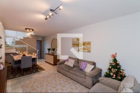 Casa à venda com 3 quartos, 125m² em Jardim Paraventi, Guarulhos