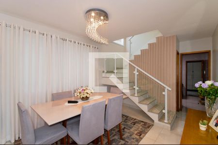 Casa à venda com 3 quartos, 125m² em Jardim Paraventi, Guarulhos