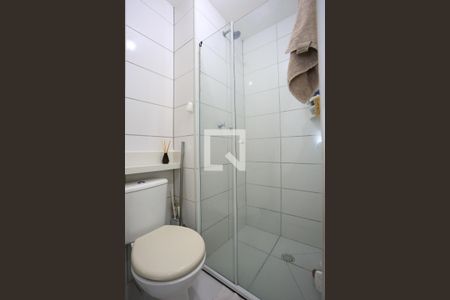 Banheiro de apartamento para alugar com 2 quartos, 47m² em Vila Plana, São Paulo