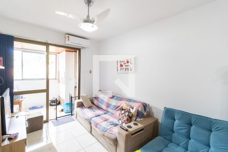 Sala de apartamento à venda com 2 quartos, 84m² em Santana, Porto Alegre