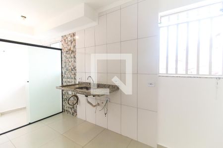 Sala/Cozinha de apartamento para alugar com 2 quartos, 39m² em Cidade Líder, São Paulo