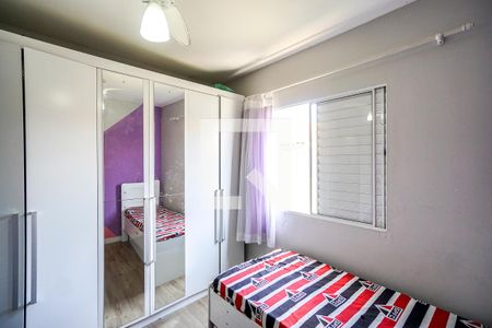 Quarto 01 de casa de condomínio para alugar com 3 quartos, 96m² em Guaiauna, São Paulo