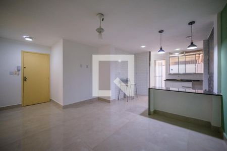 Sala de apartamento para alugar com 2 quartos, 80m² em Tijuca, Rio de Janeiro