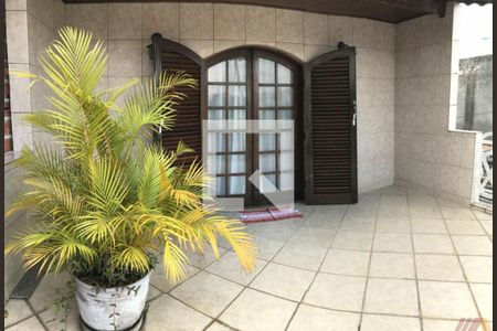 Casa à venda com 4 quartos, 150m² em Jardim Modelo, São Paulo