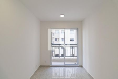 Sala/Cozinha/Área de Serviço  de apartamento para alugar com 2 quartos, 34m² em Vila Guilhermina, São Paulo