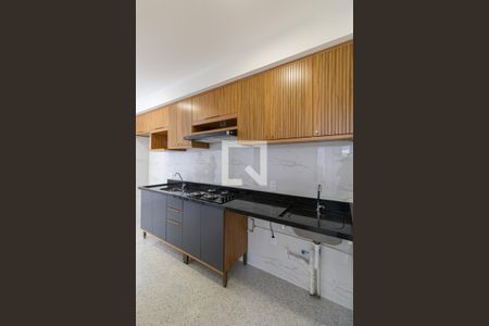 Sala/Cozinha/Área de Serviço  de apartamento para alugar com 2 quartos, 34m² em Vila Guilhermina, São Paulo