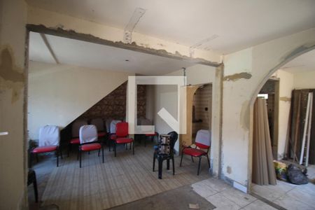 Quarto 1 de casa para alugar com 2 quartos, 120m² em Luz, Nova Iguaçu