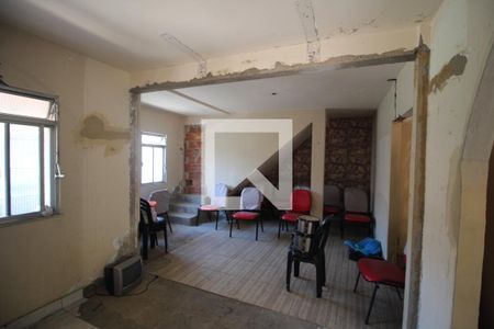 Quarto 1 de casa para alugar com 2 quartos, 120m² em Luz, Nova Iguaçu