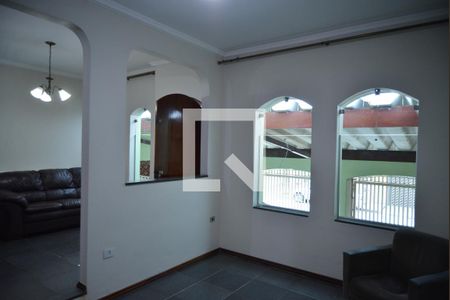 Sala de casa para alugar com 3 quartos, 240m² em Parque das Nações, Santo André