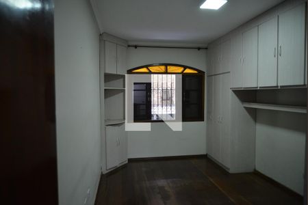 Quarto Suite 1 de casa para alugar com 3 quartos, 240m² em Parque das Nações, Santo André