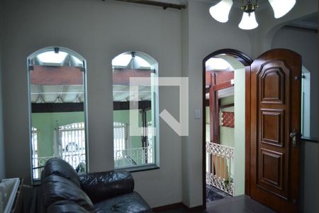 Sala de casa para alugar com 3 quartos, 240m² em Parque das Nações, Santo André