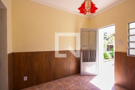 Sala de casa para alugar com 2 quartos, 80m² em Rocha, São Gonçalo