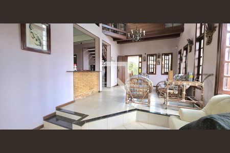 Casa para alugar com 5 quartos, 560m² em Joá, Lagoa Santa