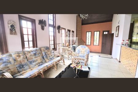 Casa para alugar com 5 quartos, 560m² em Joá, Lagoa Santa