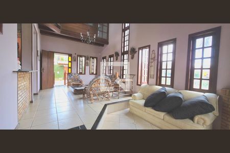 Casa para alugar com 5 quartos, 560m² em Joá, Lagoa Santa