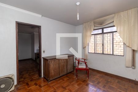 Quarto 1 de casa à venda com 4 quartos, 335m² em Alípio de Melo, Belo Horizonte
