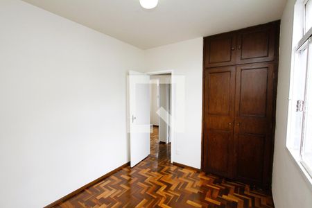 Quarto 1 de apartamento à venda com 3 quartos, 60m² em Padre Eustáquio, Belo Horizonte