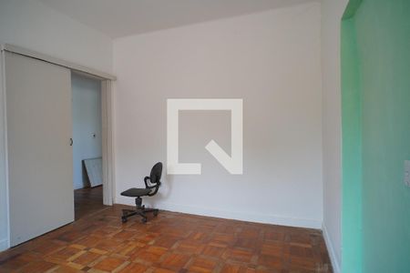 Quarto 2 de casa à venda com 4 quartos, 300m² em Chácara das Pedras, Porto Alegre