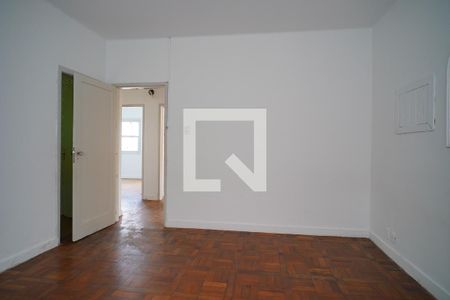 Suíte  de casa à venda com 4 quartos, 300m² em Chácara das Pedras, Porto Alegre